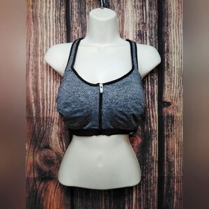 2 for 30$ Victoria Secret Women's Gray Sports Bra
